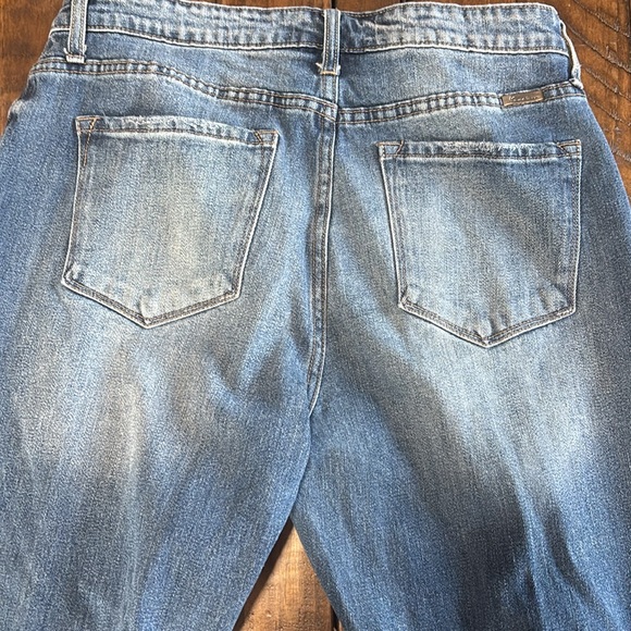 KanCan 11/29 Estilo - Picture 5 of 8